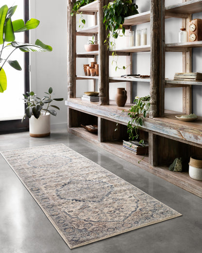 Loloi Teagan  Natural Lt.Grey Traditional