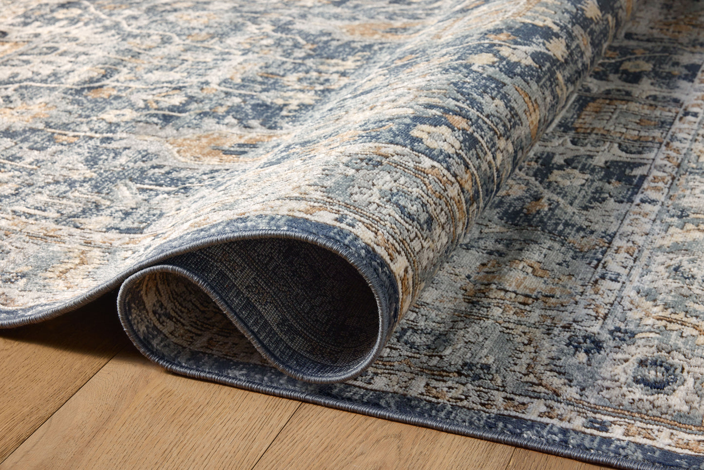 Loloi II Teagan  Denim Pebble Traditional