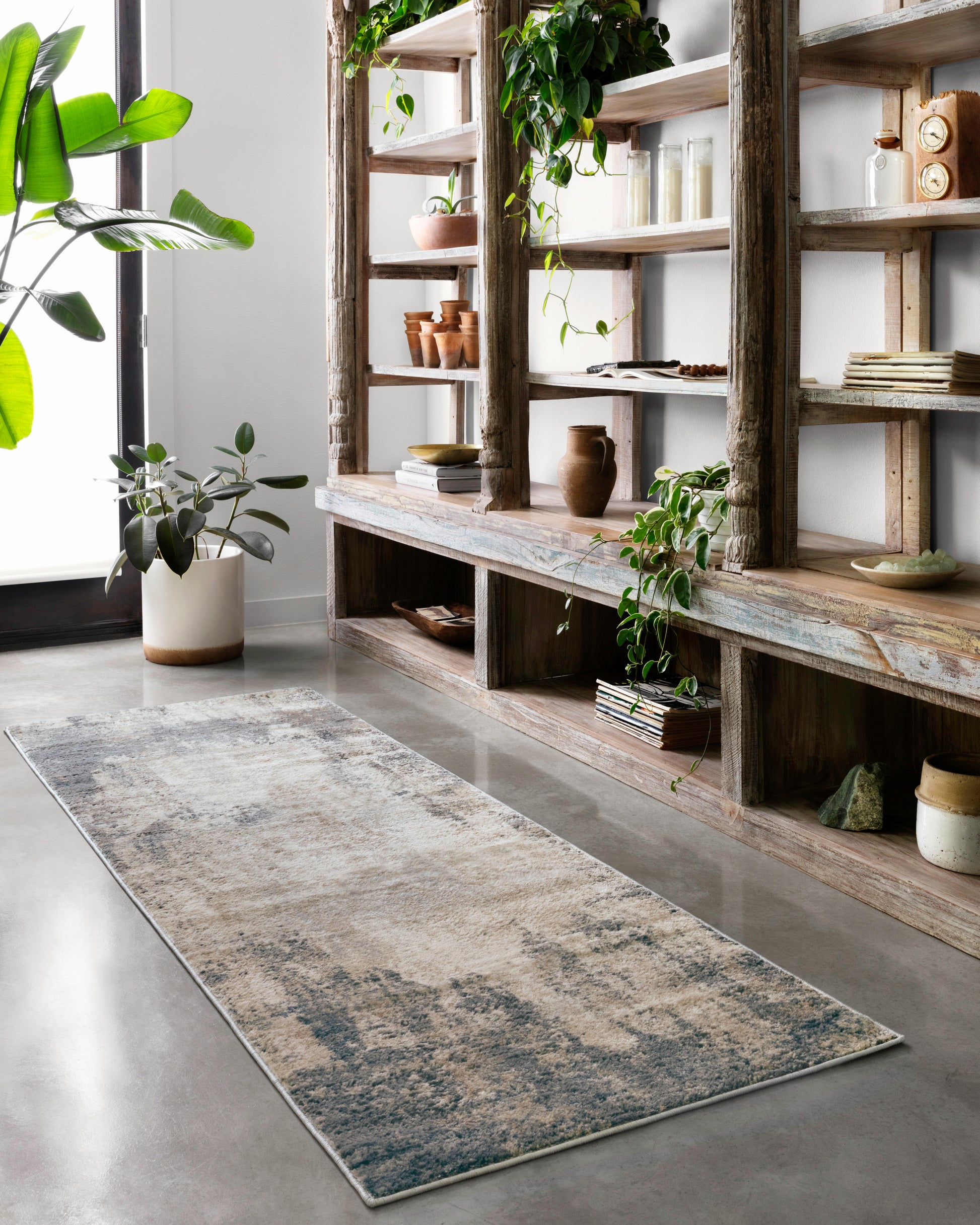 Loloi Teagan  Ivory Mist Traditional