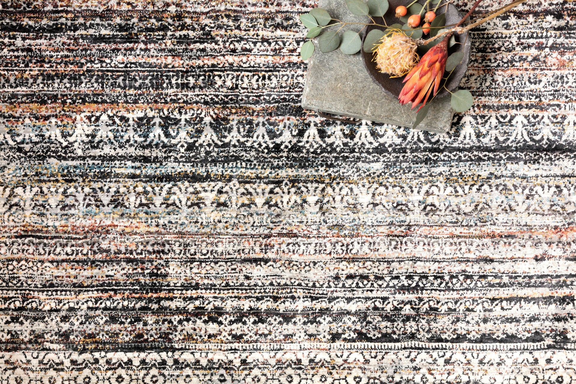 Loloi Theia  Grey Multi Traditional