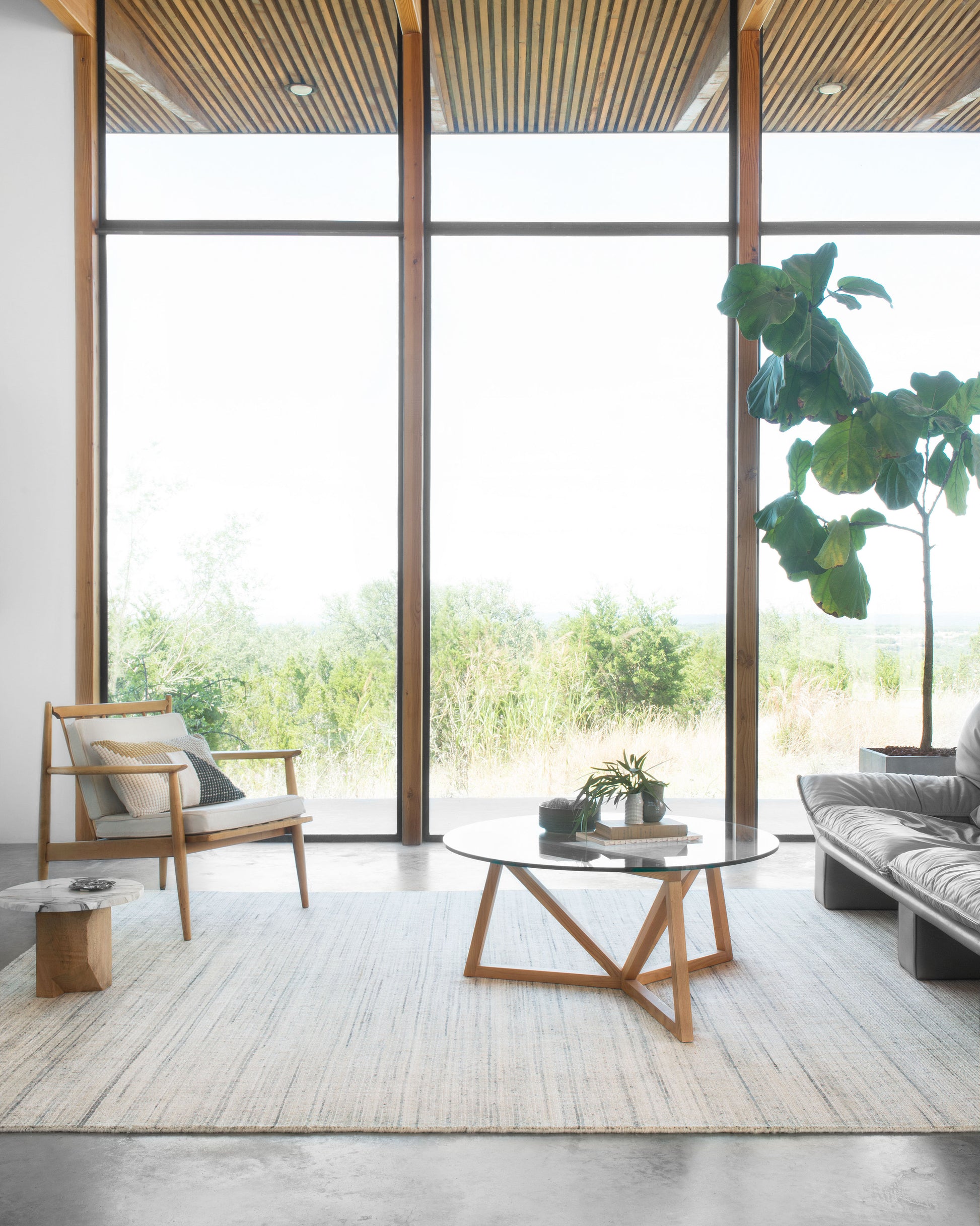 Loloi Vaughn  Ivory  Transitional