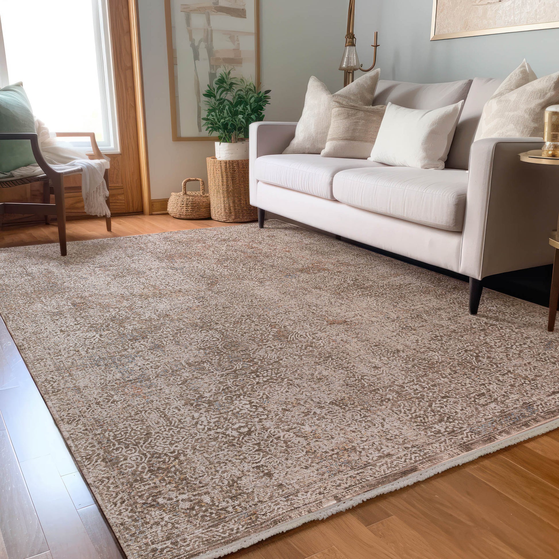 Dalyn Rugs Vienna  Chocolate  Traditional