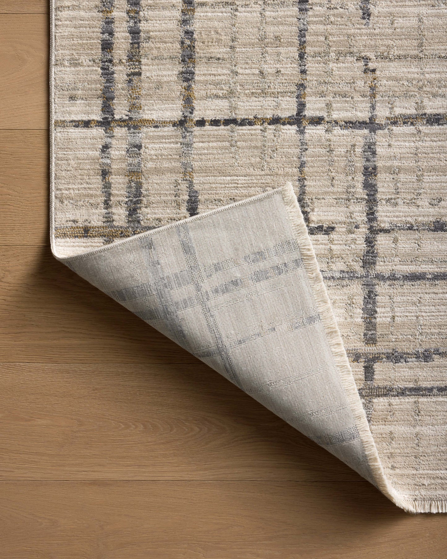 Loloi II Wade  Beige Midnight Contemporary