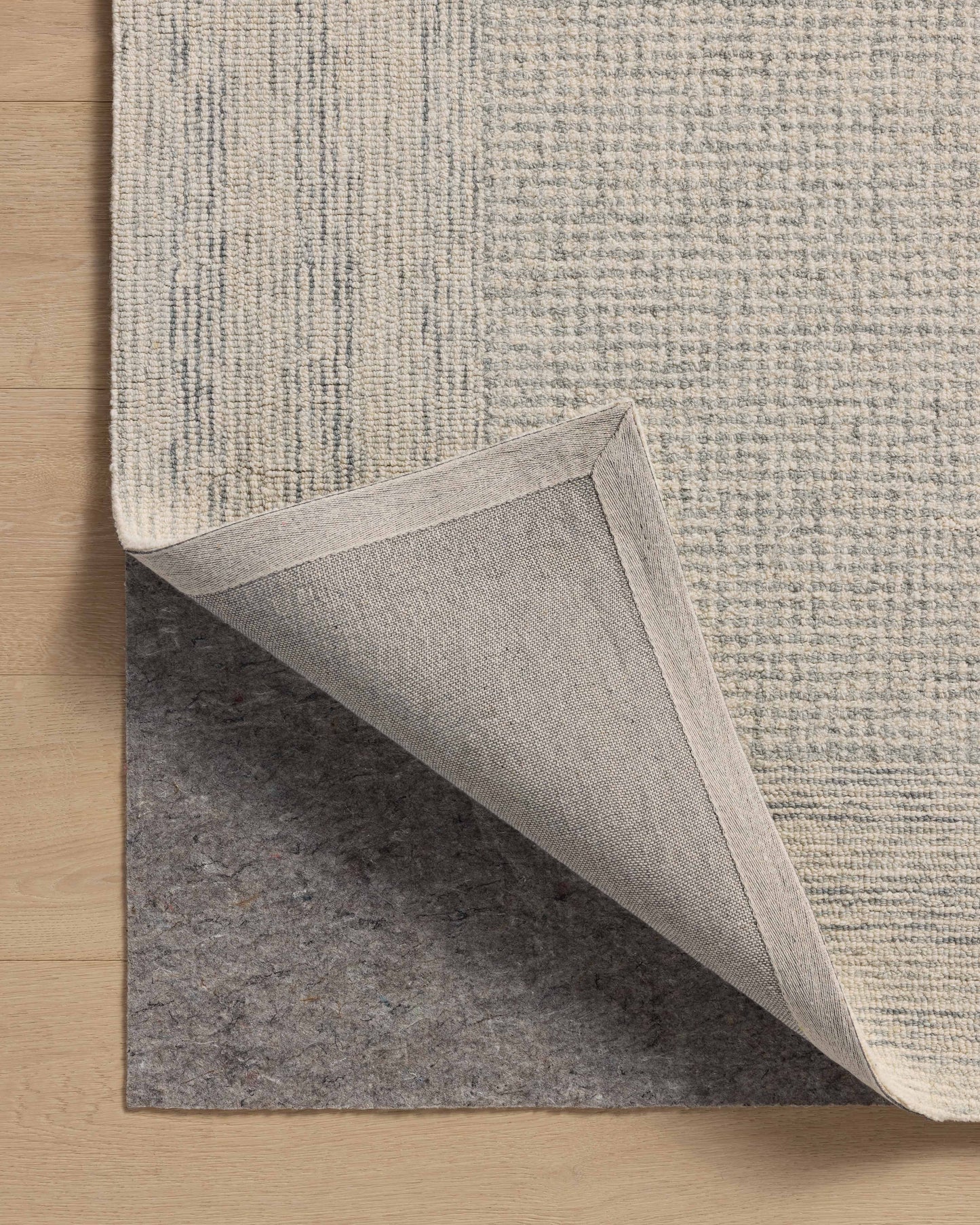 Amber Lewis x Loloi Windsor  Ivory Sky Contemporary