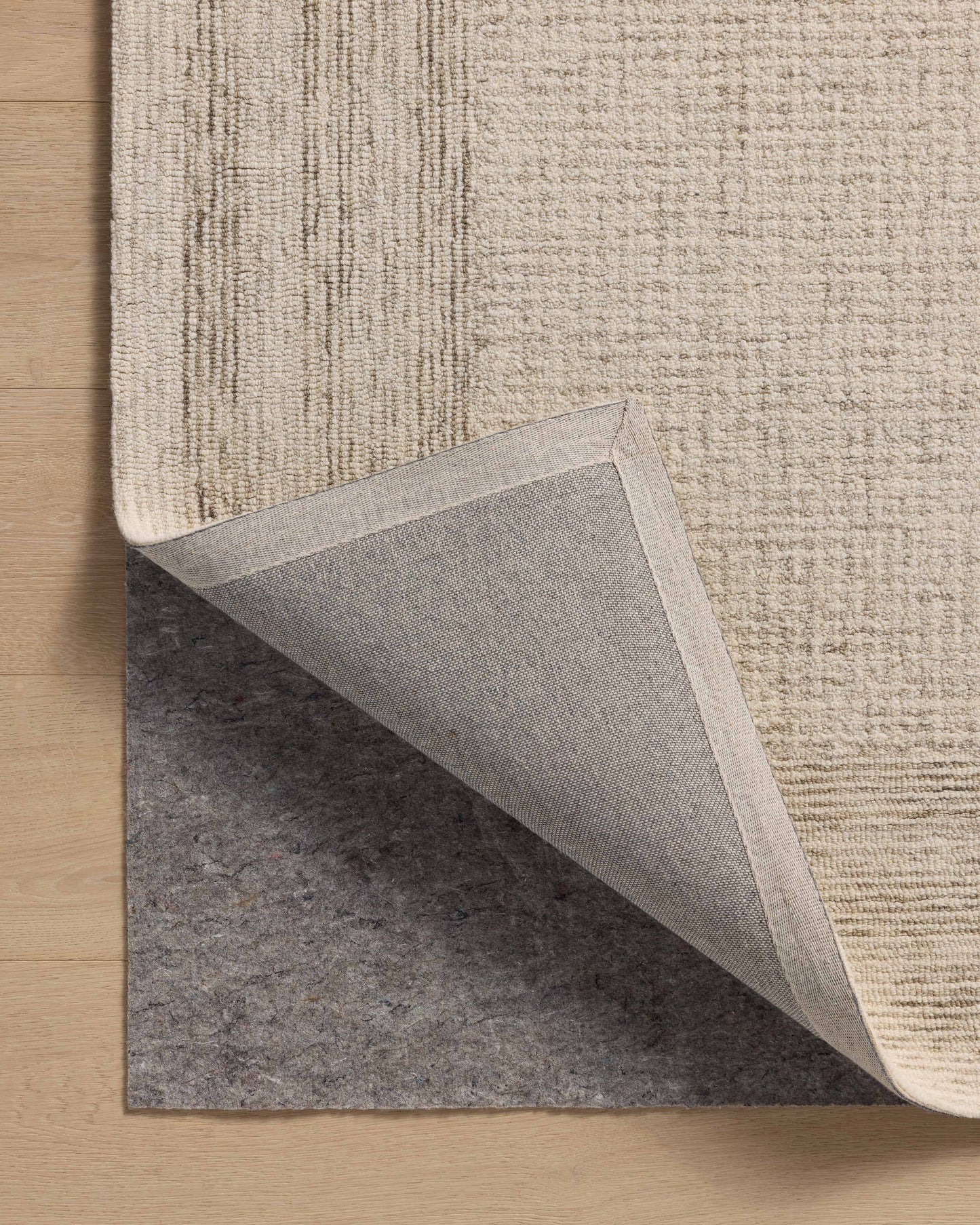 Amber Lewis x Loloi Windsor  Ivory Stone Contemporary