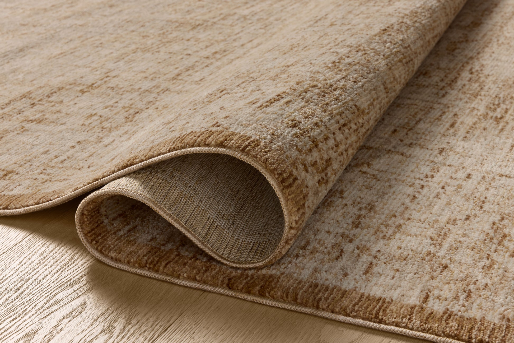 Loloi Winston  Spice Bone Traditional