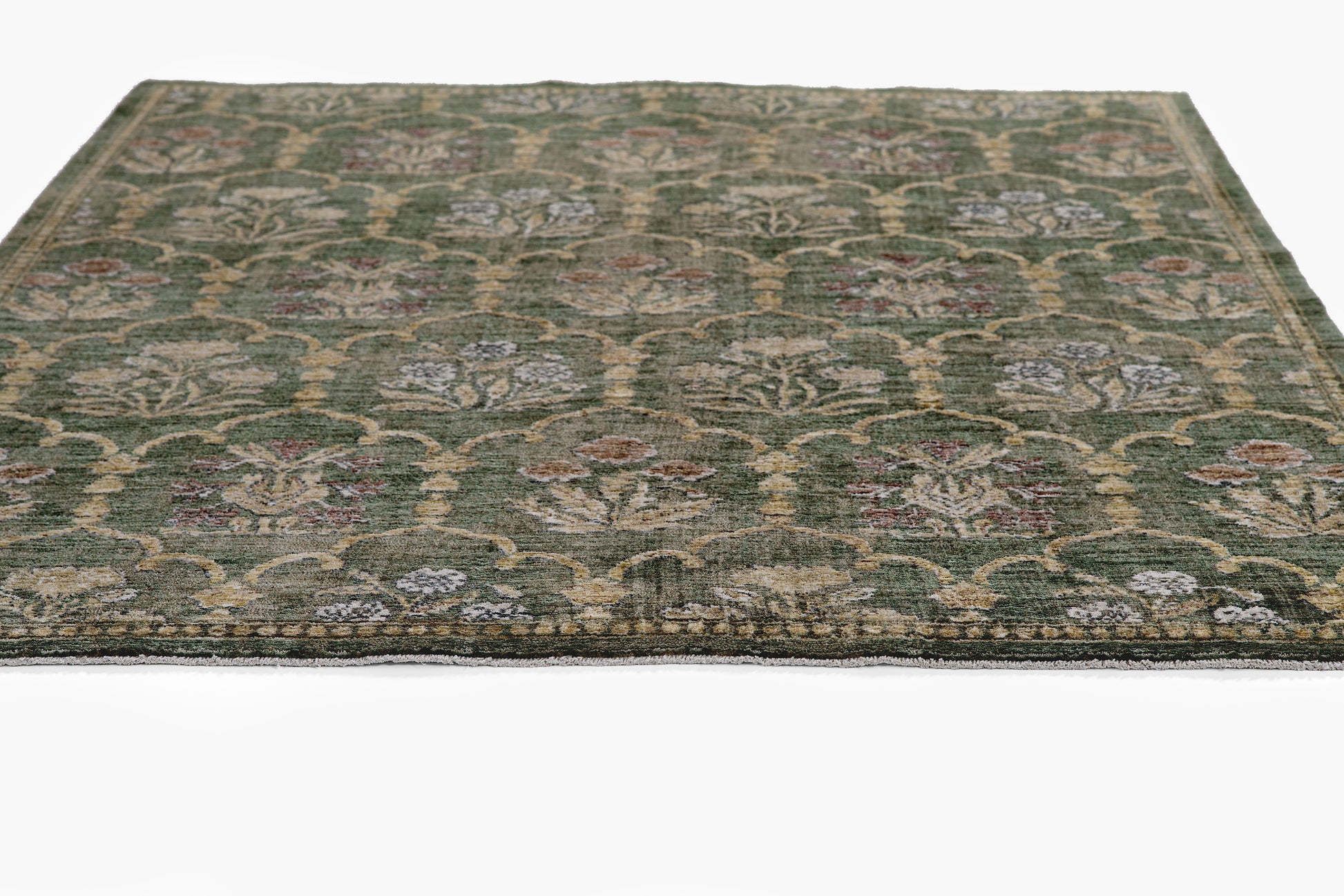 Momeni Wisteria  Green  Traditional