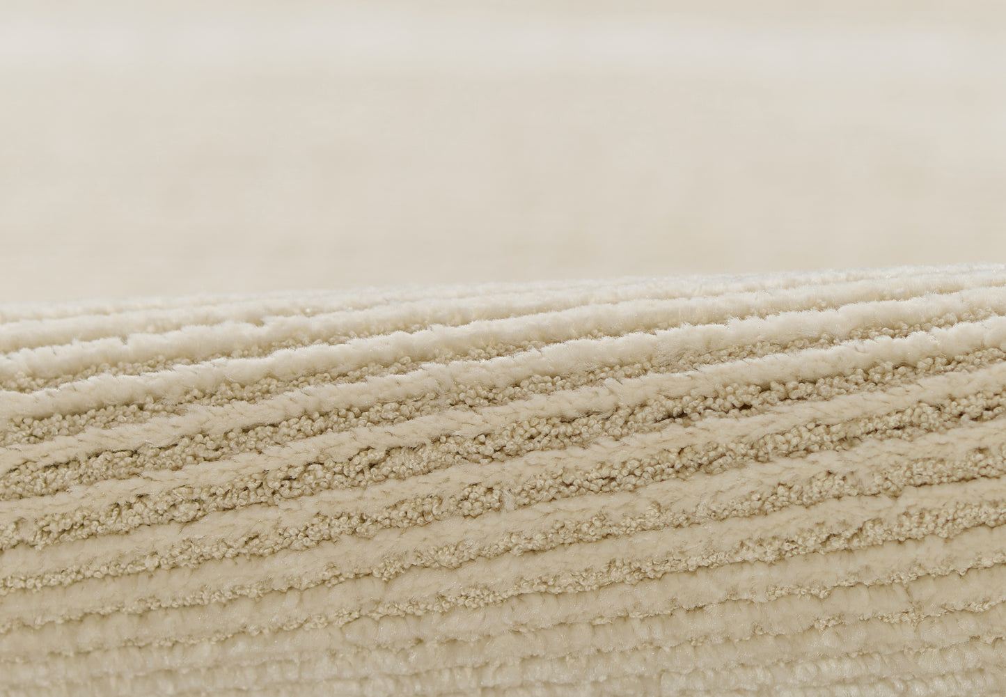 Momeni Wren  Ivory  Contemporary