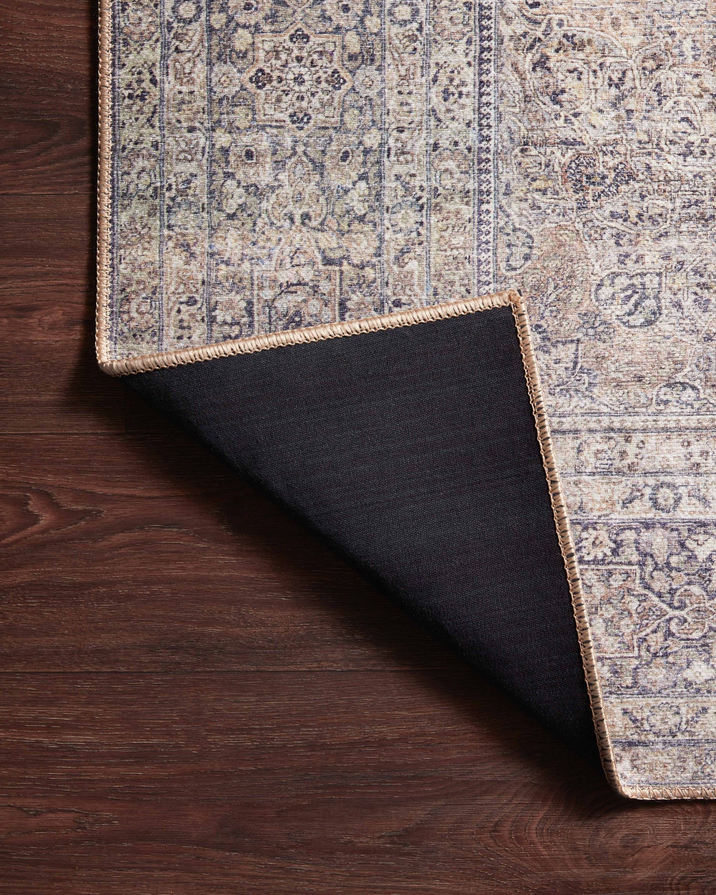 Loloi II Wynter  Silver Charcoal Traditional