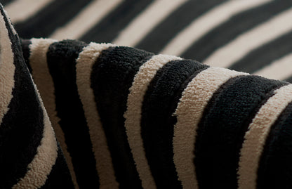 Momeni Xander  Black  Contemporary