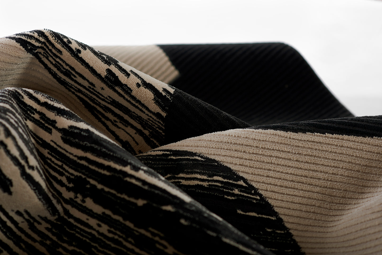 Momeni Xander  Ivory  Contemporary