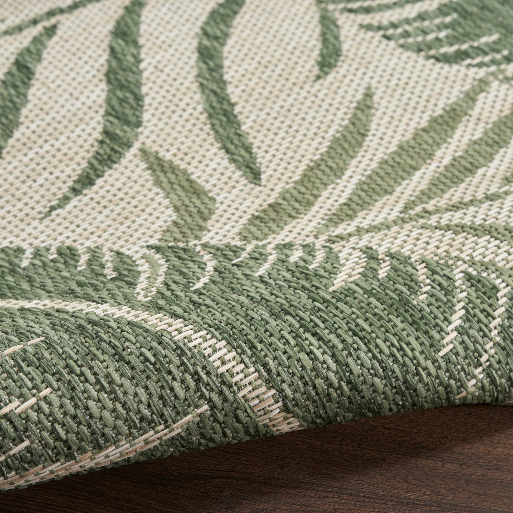 Nourison Home Garden Oasis  Ivory Green  Contemporary