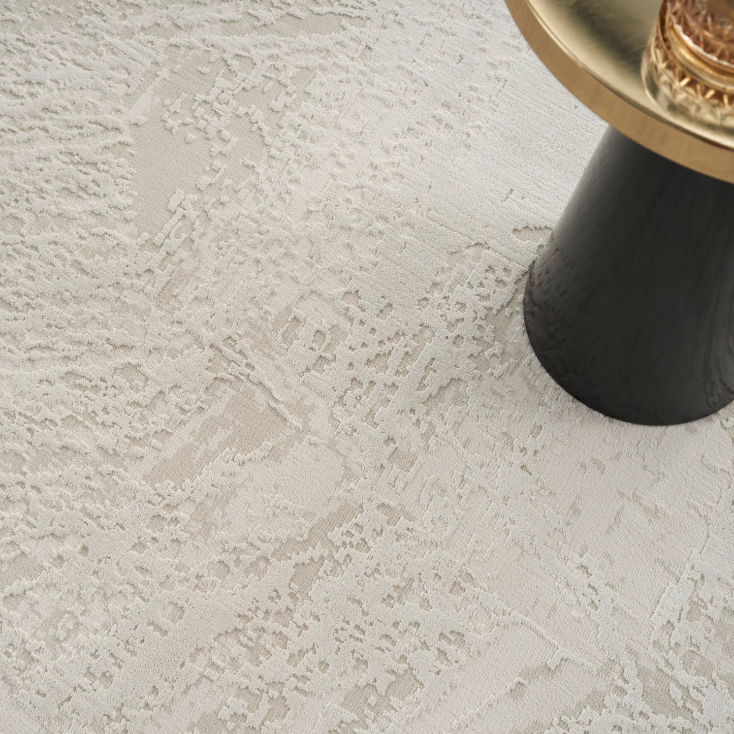 Nourison Home Desire  Ivory  Contemporary