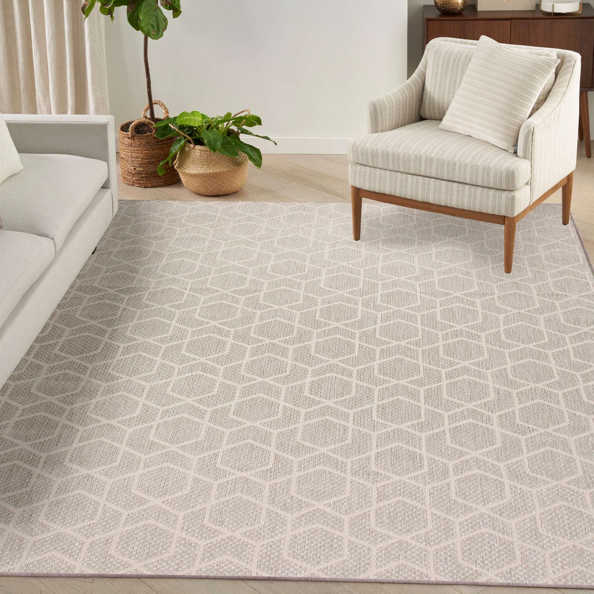 Nourison Home Horizon Indoor/Outdoor  Grey  Contemporary