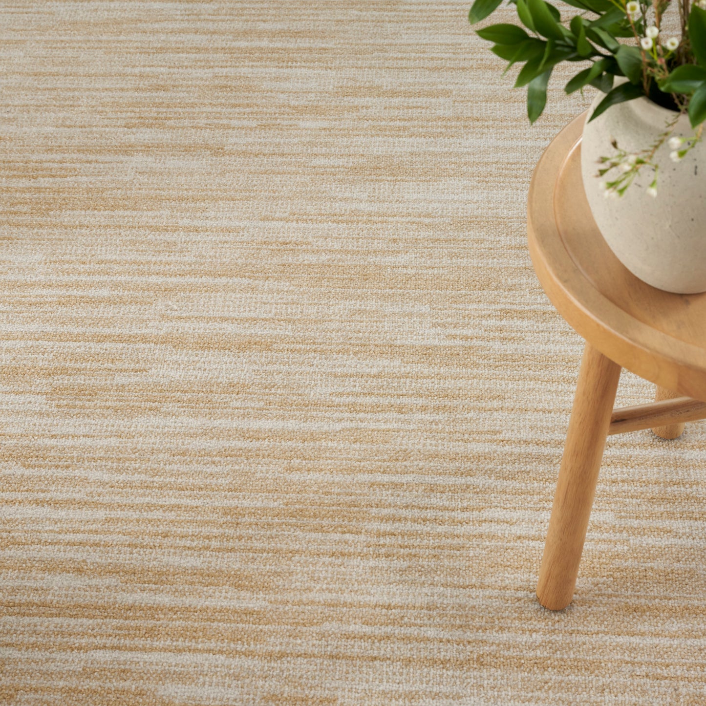 Nourison Home Nourison Essentials  Ivory Gold  Contemporary