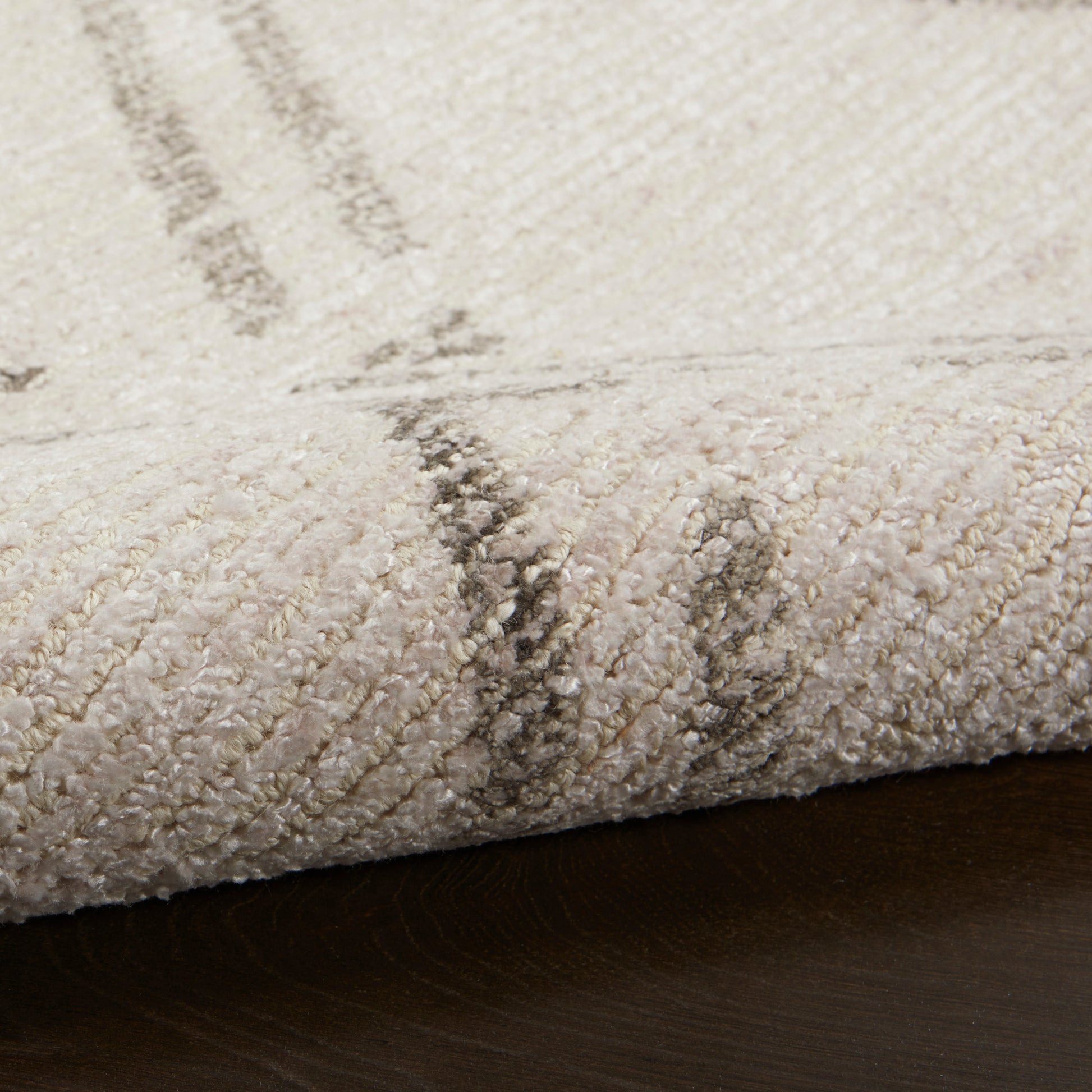 Nourison Home Venosa  Ivory Grey  Contemporary