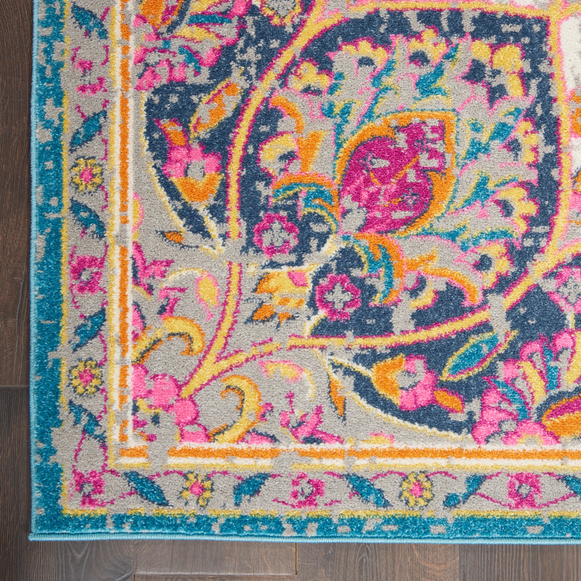 Nourison Home Passion  Ivory Multicolor  Transitional