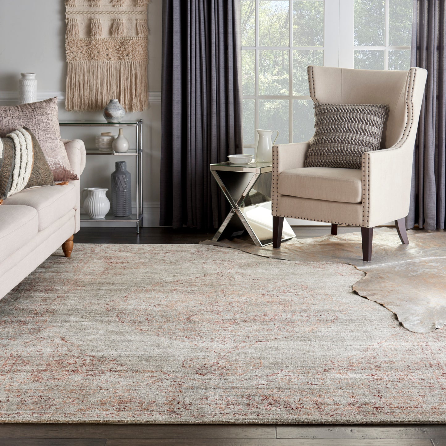 Nourison Home Lucent  Silver Red  Transitional