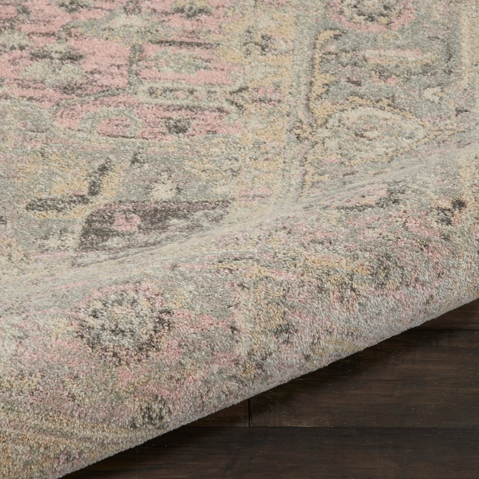 Nourison Home Tranquil  Ivory Pink  Transitional