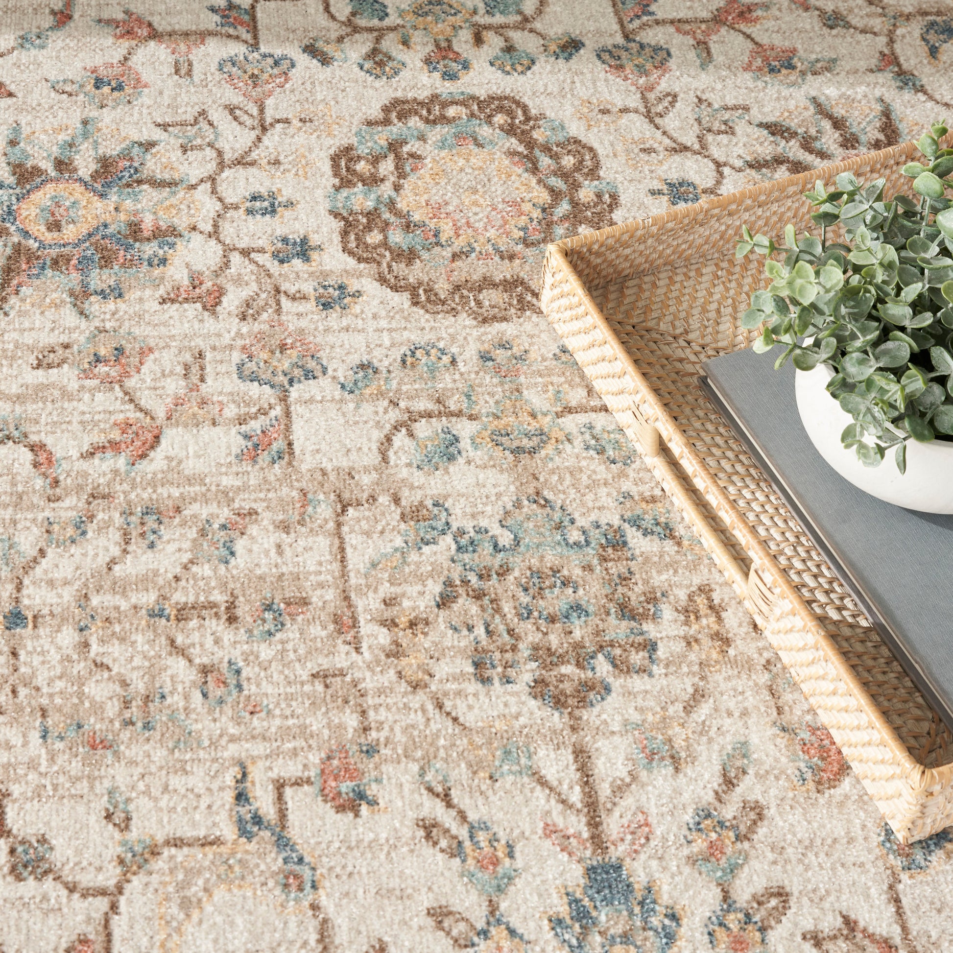 Nourison Home Washable Decor  Beige  Traditional