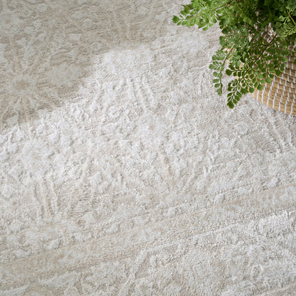 Nourison Home Dekor  Ivory Beige  Traditional