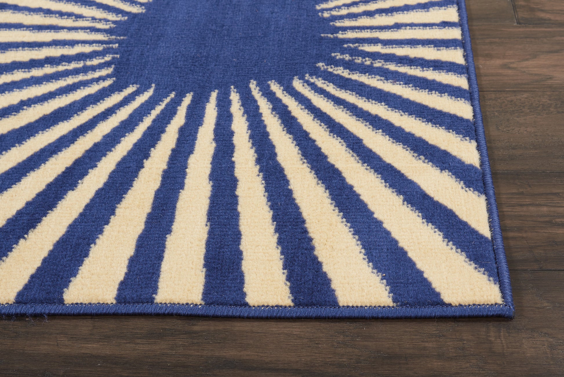 Nourison Home Grafix  Navy  Contemporary