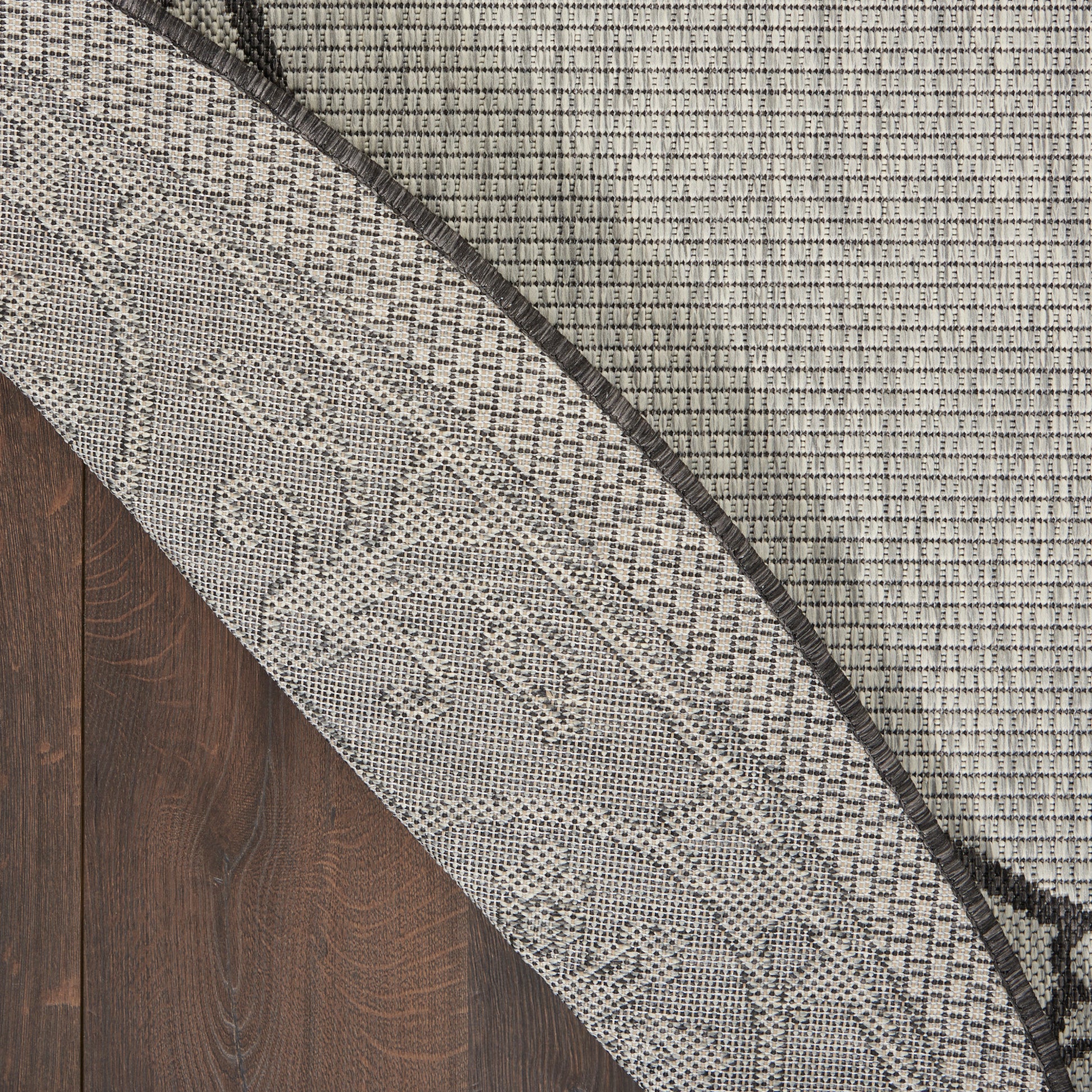 Nourison Home Country Side  Ivory Charcoal  Transitional