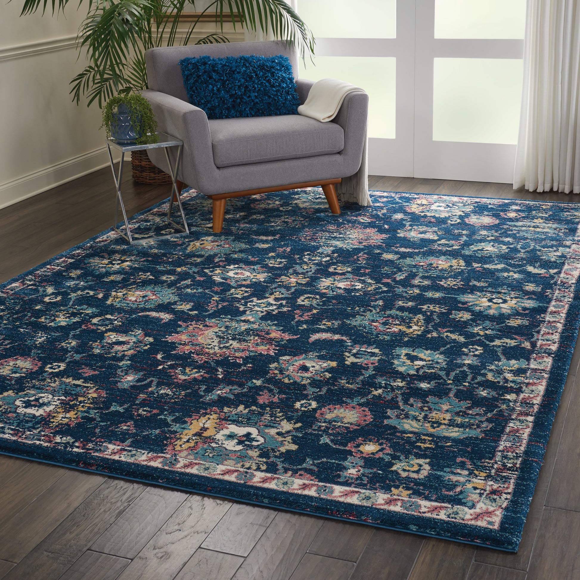 Nourison Home Fusion  Navy Pink  Traditional