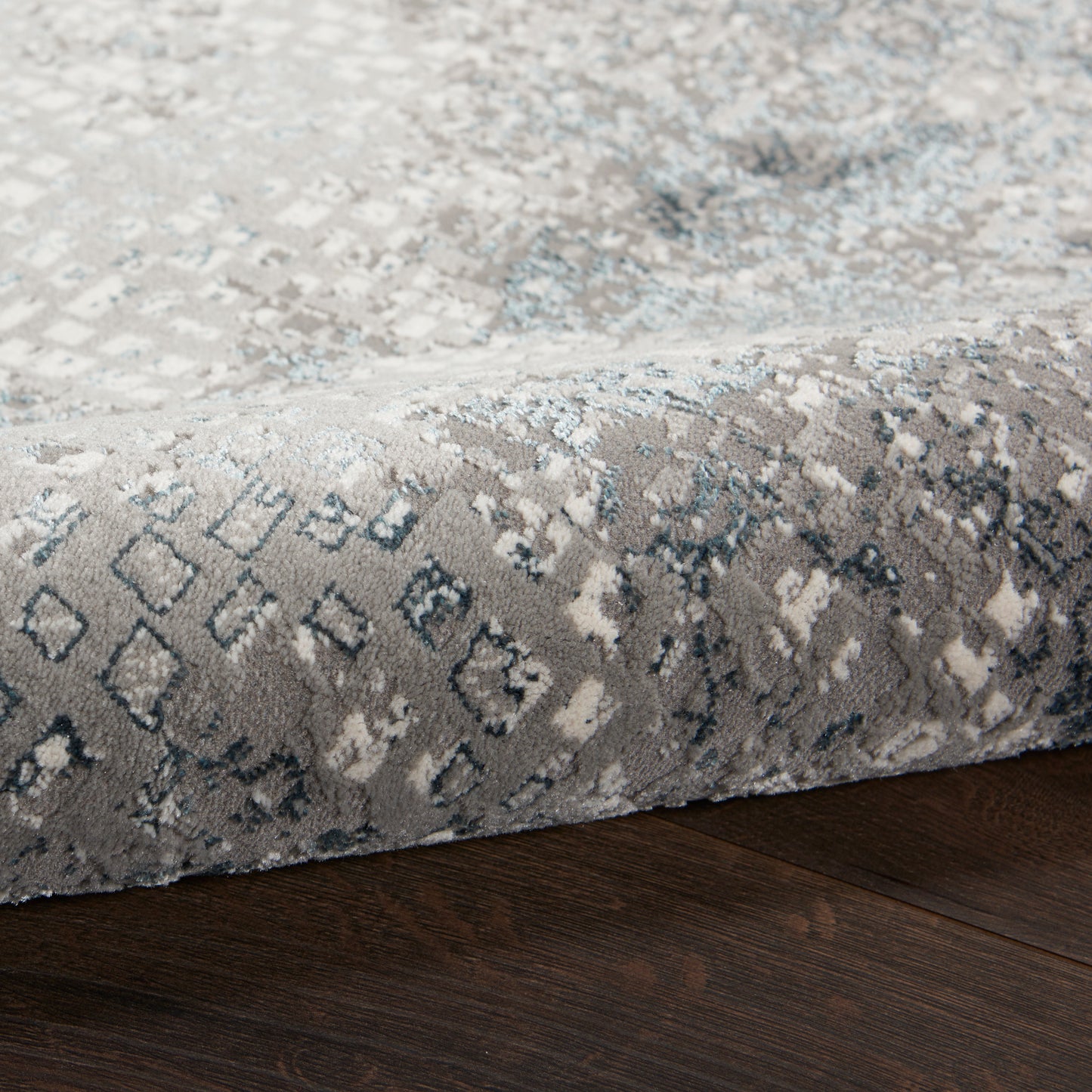 Michael Amini MA90 Uptown  Grey  Contemporary