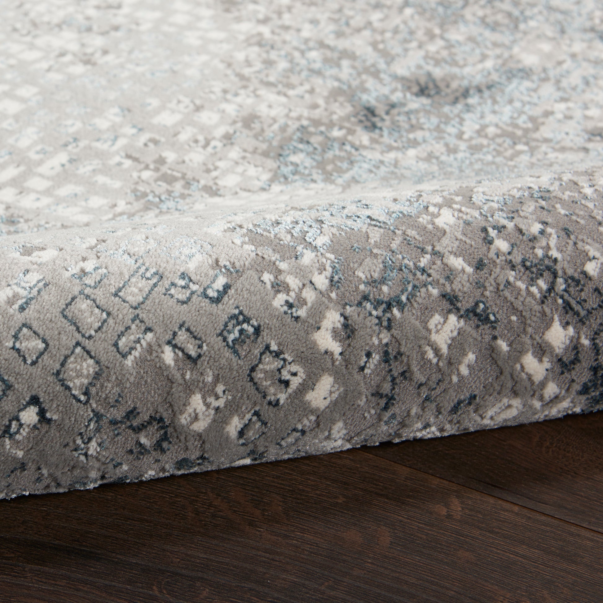 Michael Amini MA90 Uptown  Grey  Contemporary