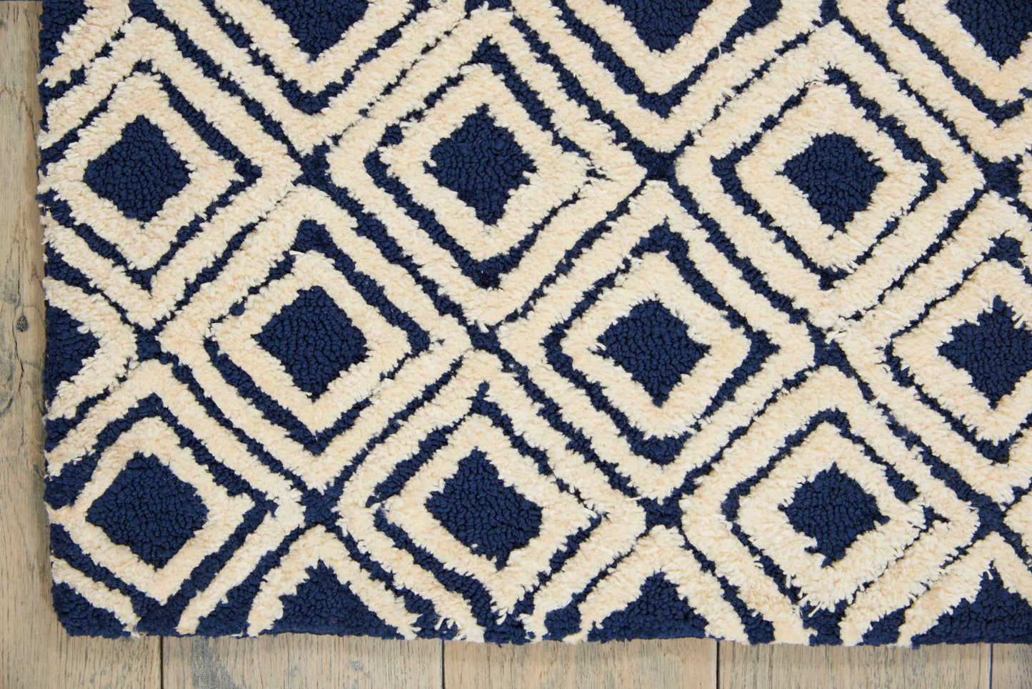 Nourison Home Deco Mod  Navy Ivory  Transitional