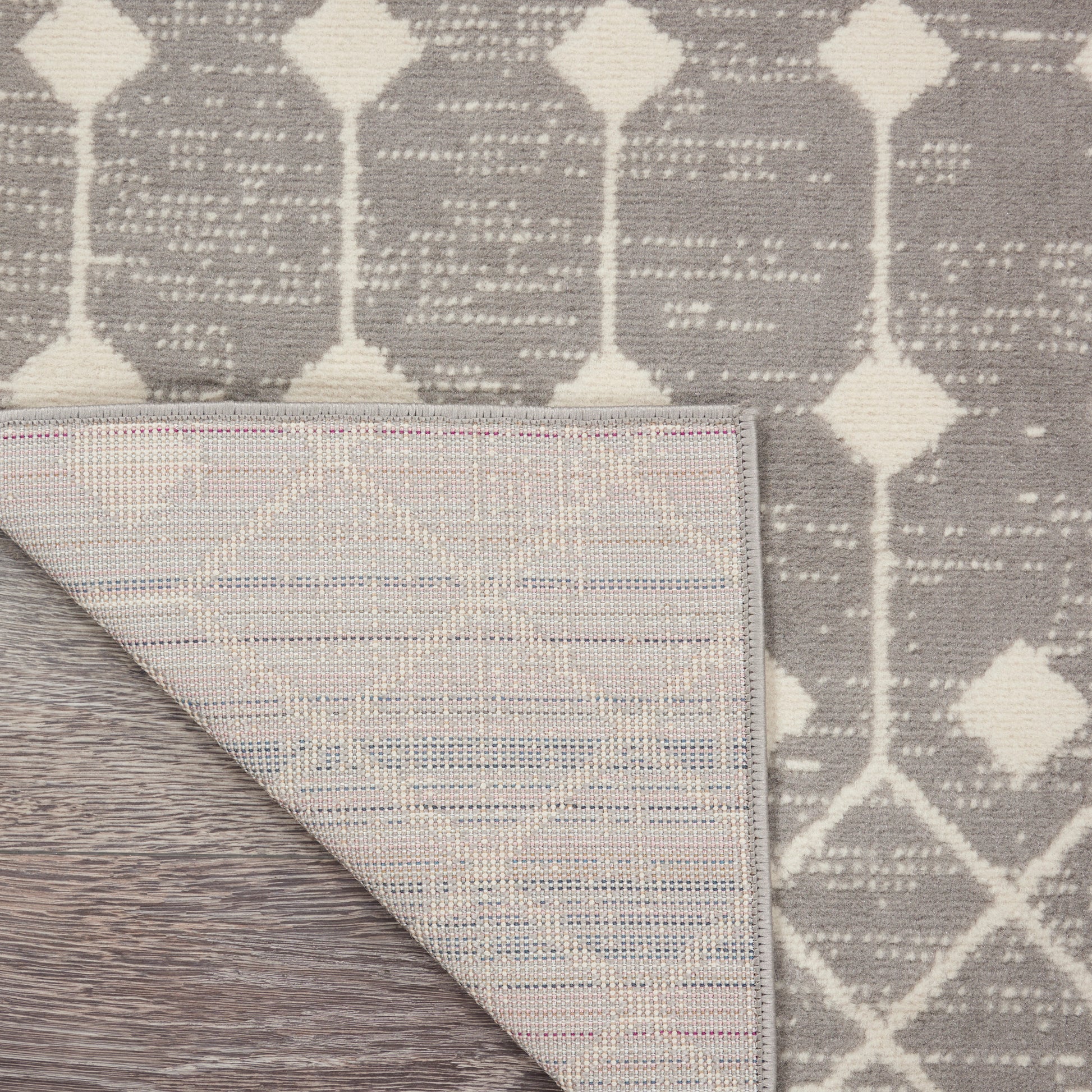 Nourison Home Grafix  Grey  Transitional