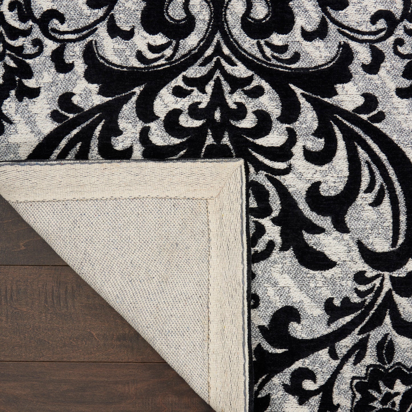 Nourison Home Damask  Black White  Traditional