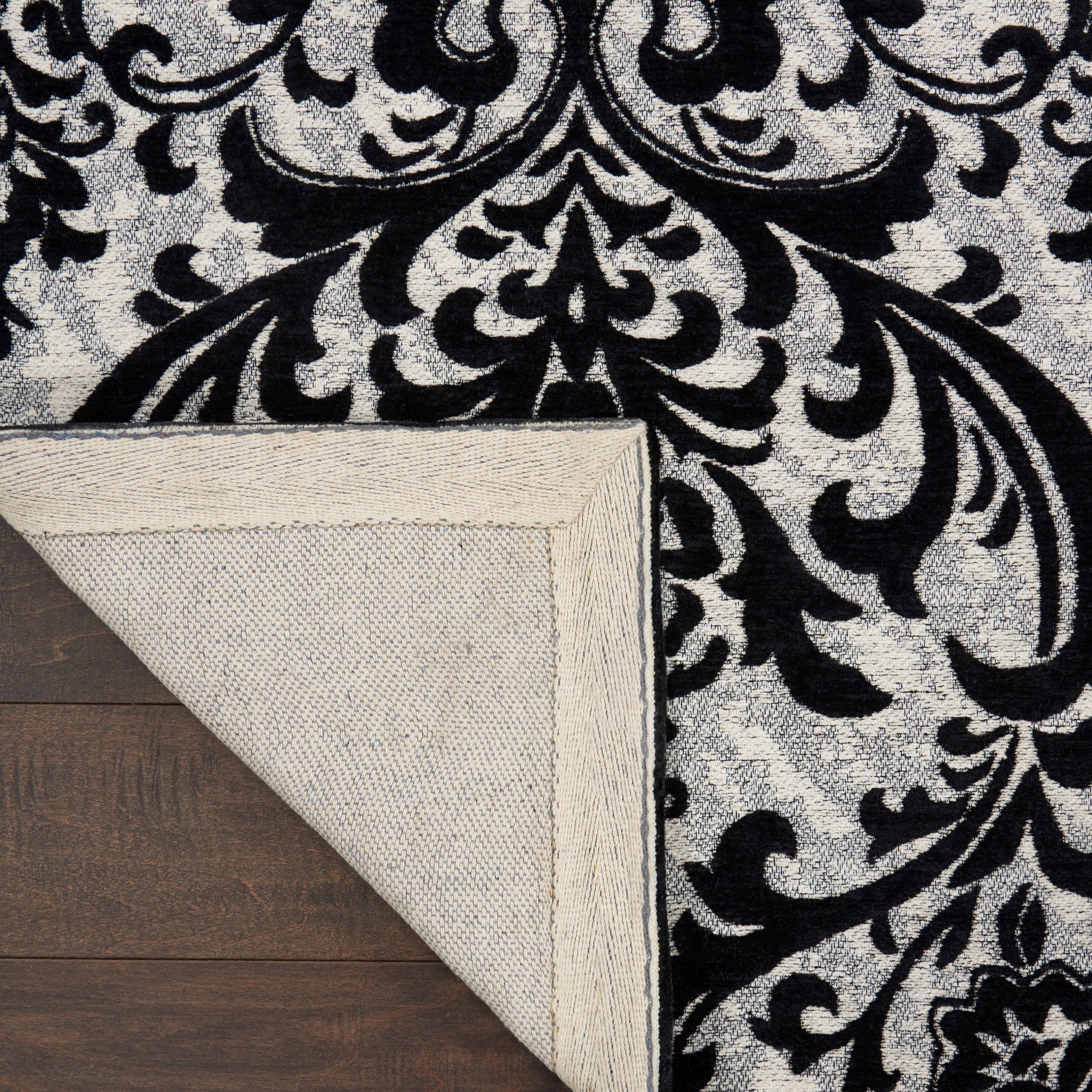 Nourison Home Damask  Black White  Traditional