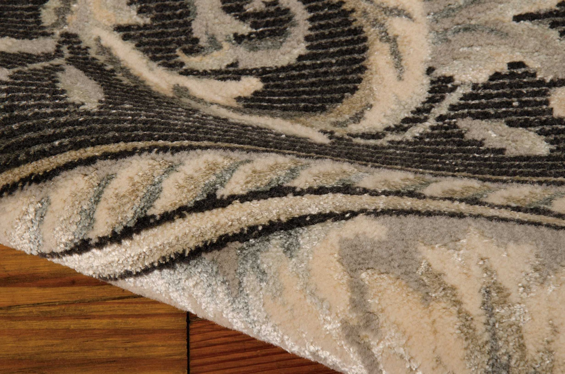 Michael Amini Platine  Ivory  Traditional