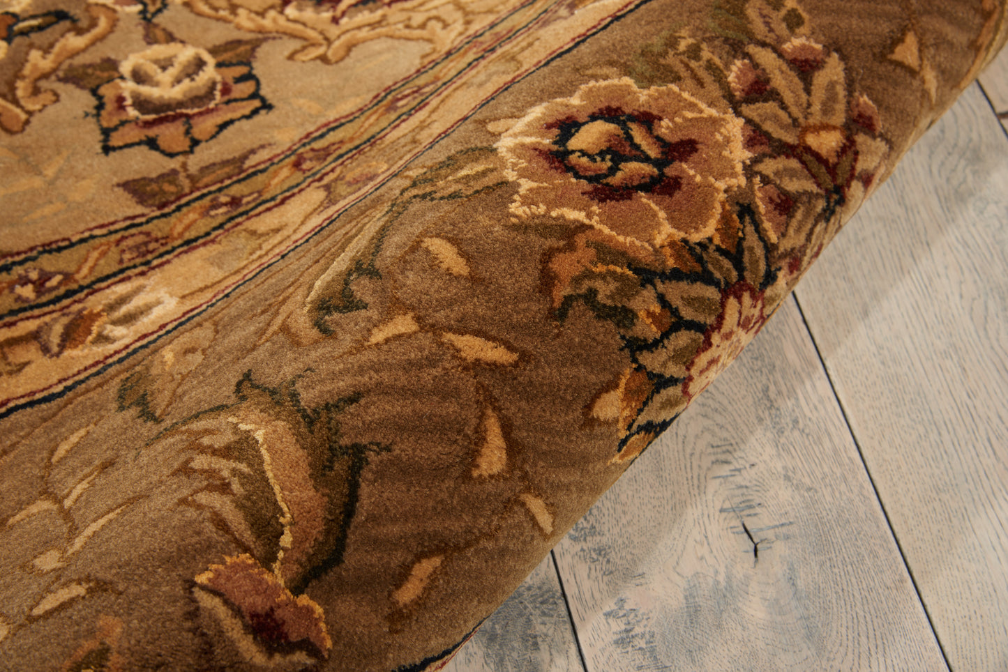 Nourison Home Nourison 2000  Multicolor  Traditional