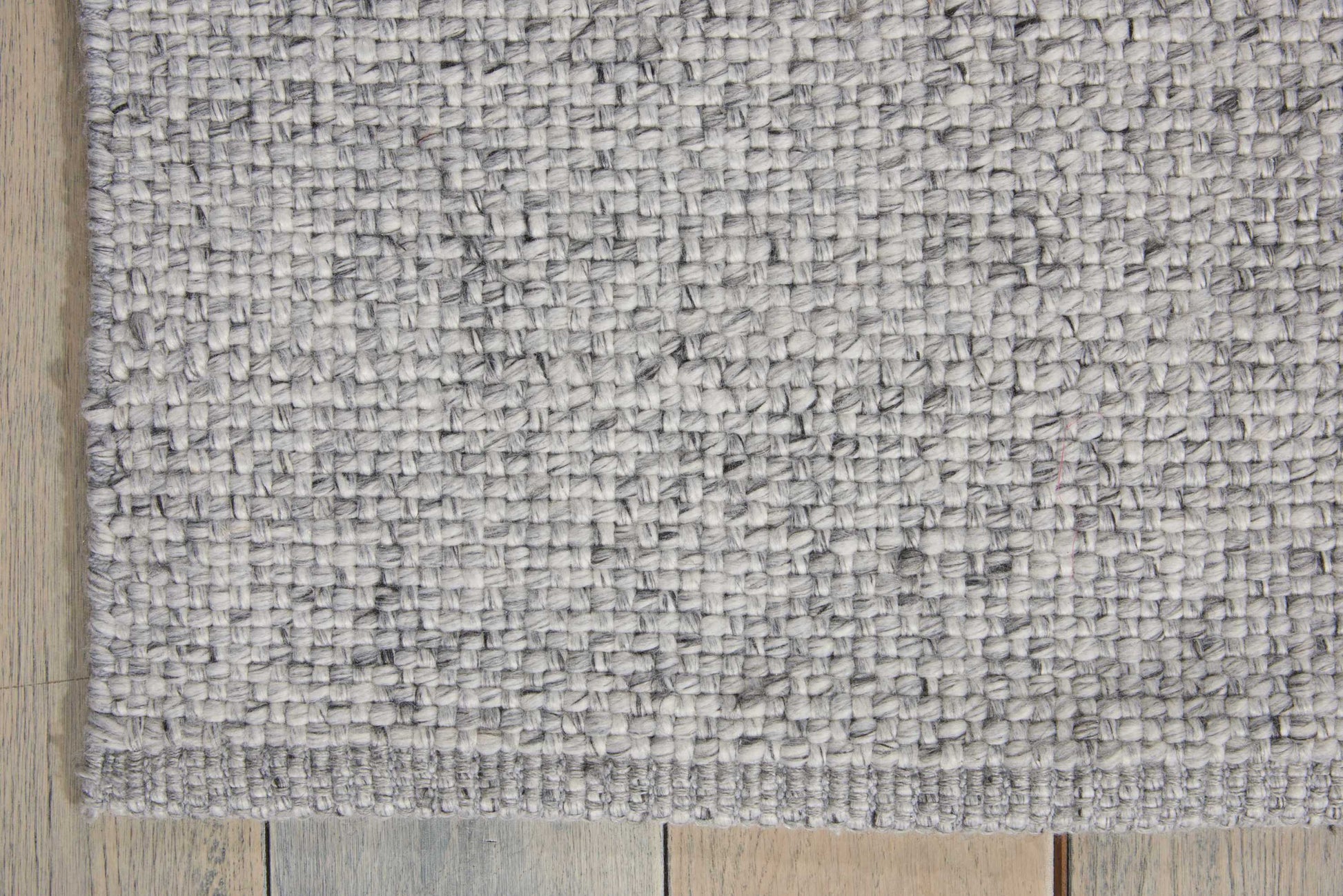 Calvin Klein Home Tobiano  Silver  Contemporary