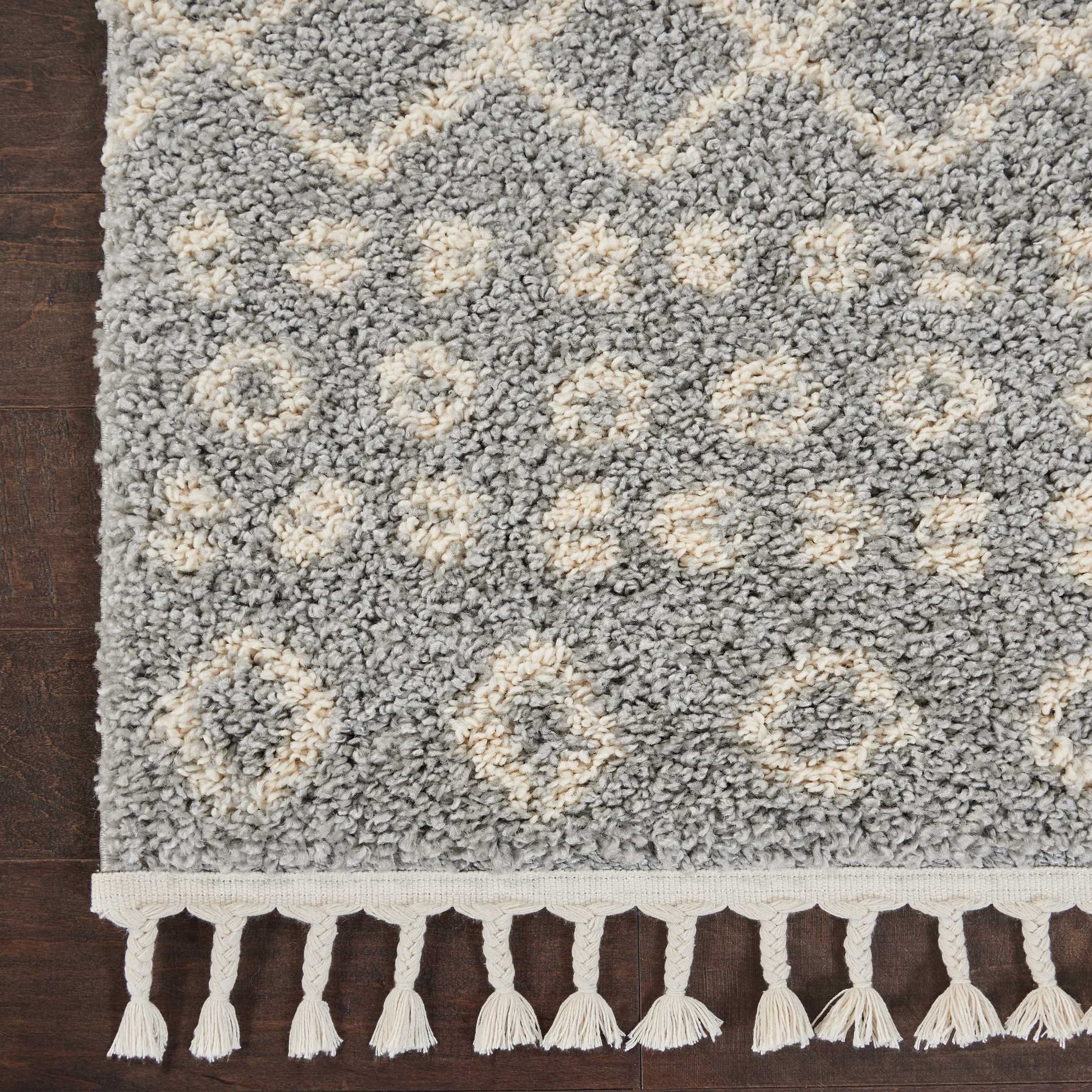 Nourison Home Moroccan Shag  Silver  Transitional