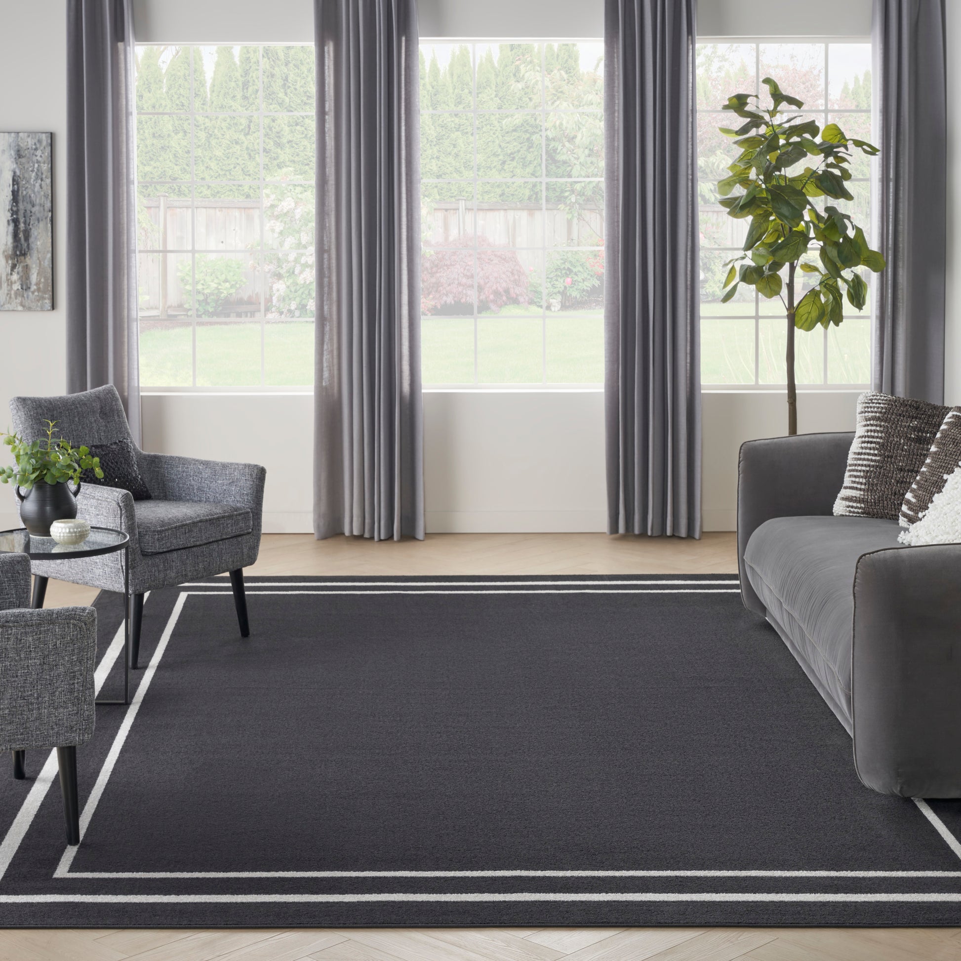 Nourison Home Nourison Essentials  Black Ivory  Contemporary