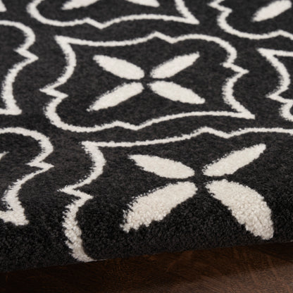 Nourison Home Nourison Essentials  Black Ivory  Contemporary
