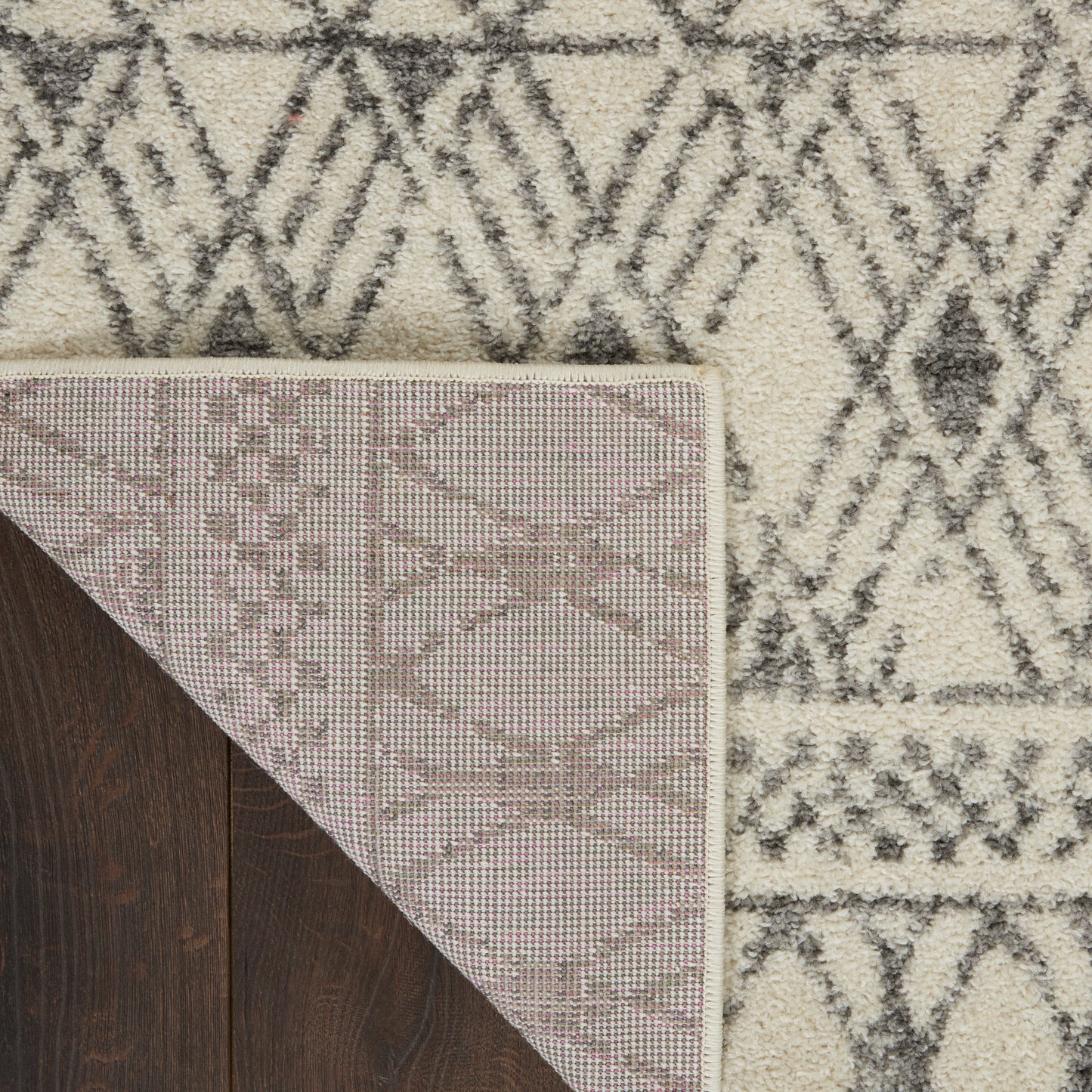 Nourison Home Passion  Ivory Grey  Transitional
