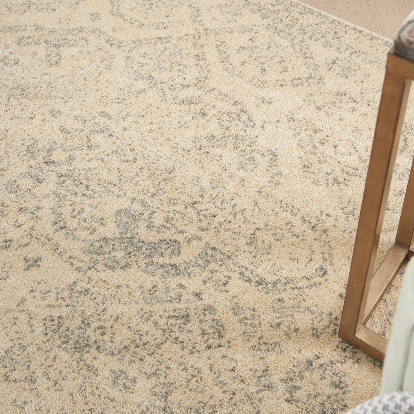 Nourison Home Tranquil  Beige Grey  Traditional