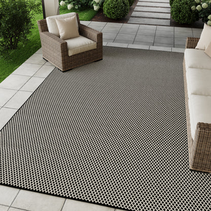 Nourison Home Courtyard  Black White  Contemporary