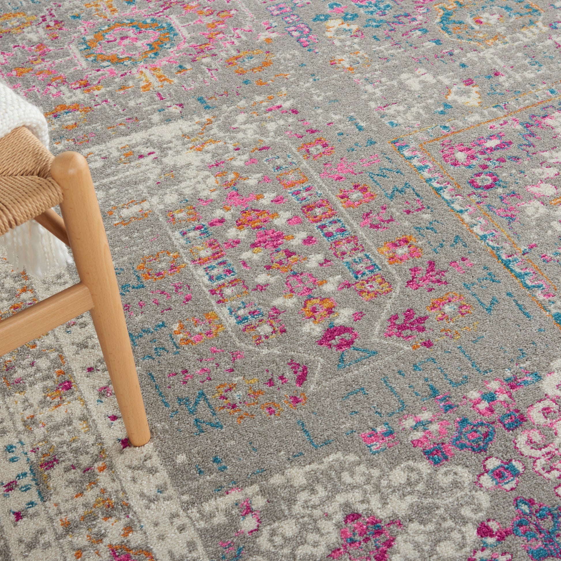 Nourison Home Passion  Grey Multicolor  Transitional