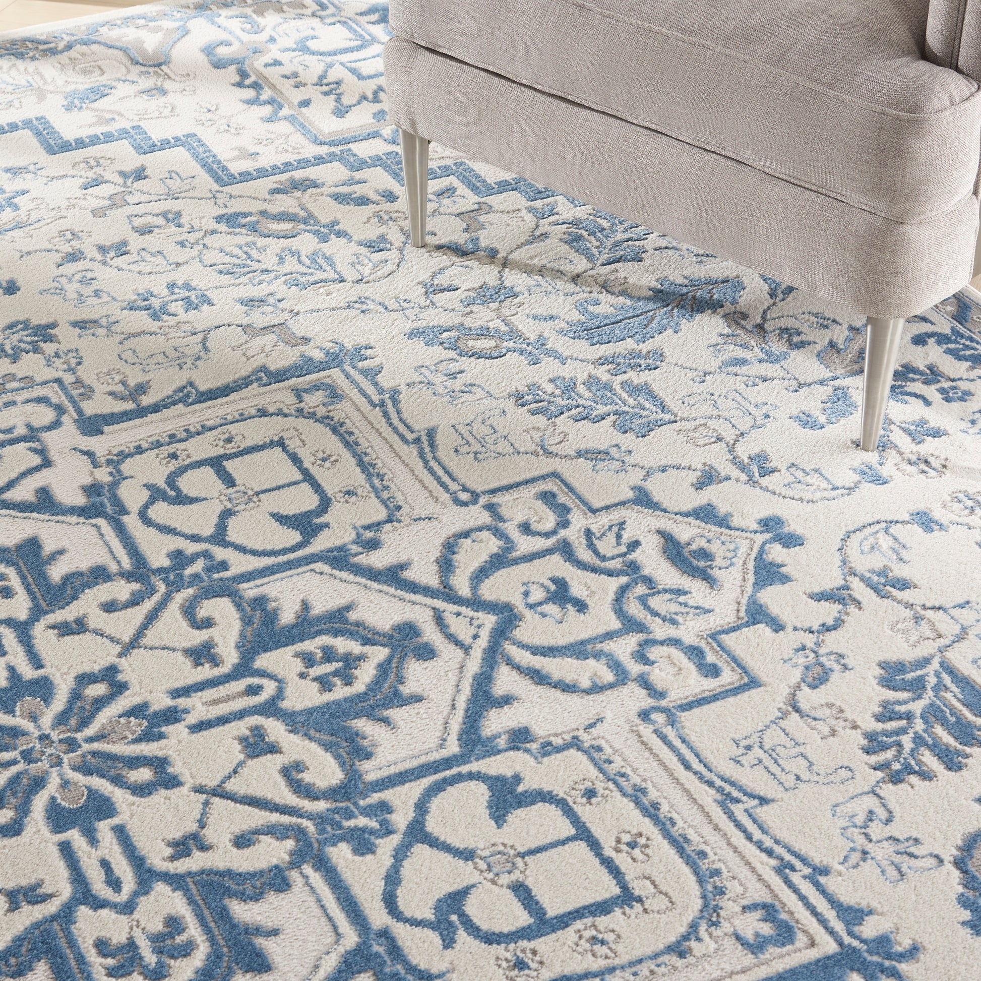Nourison Home Elation  Ivory Blue  Traditional