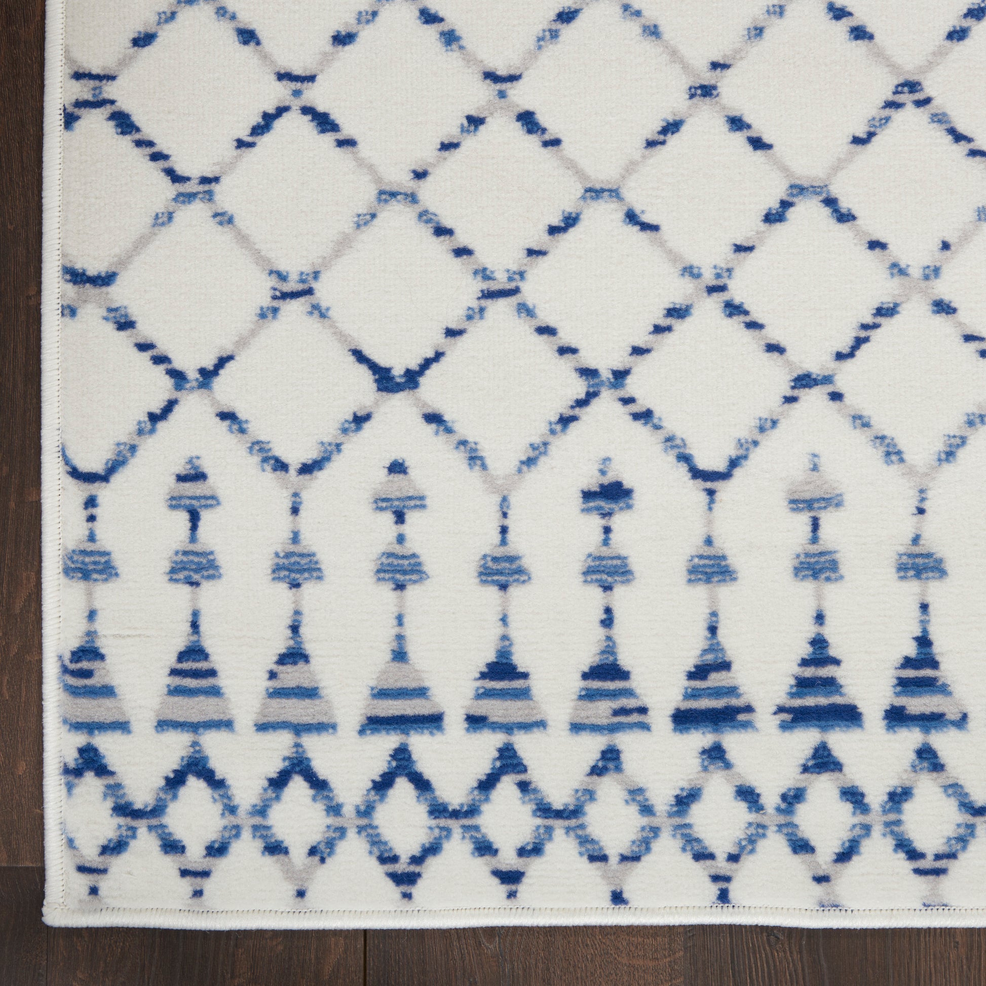 Nourison Home Whimsicle  Ivory  Contemporary