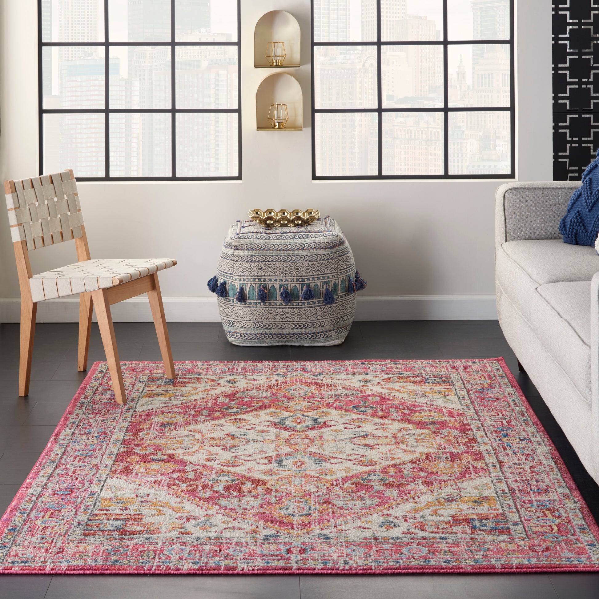 Nourison Home Passion  Ivory Pink  Traditional
