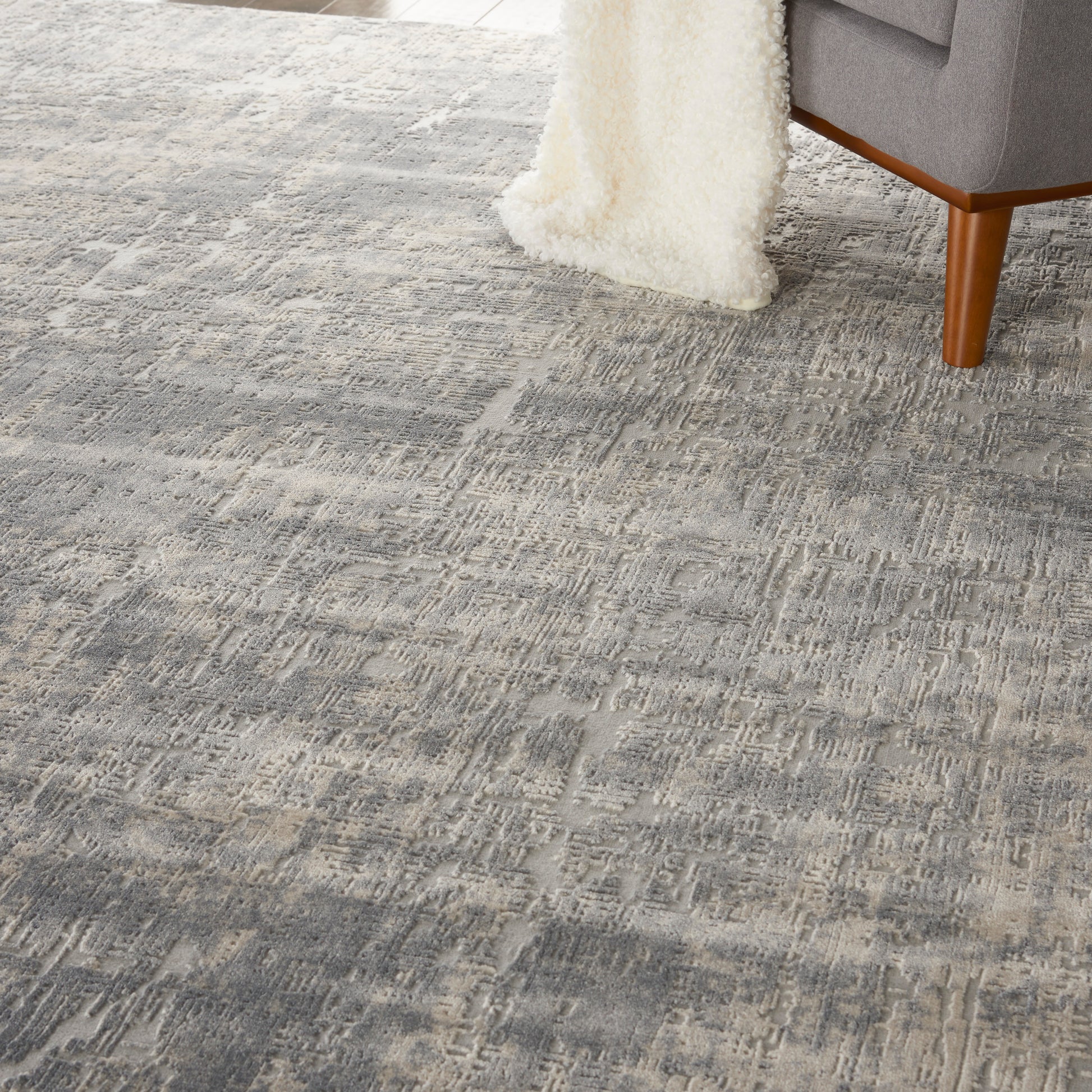 Nourison Home Rustic Textures  Ivory Silver  Contemporary