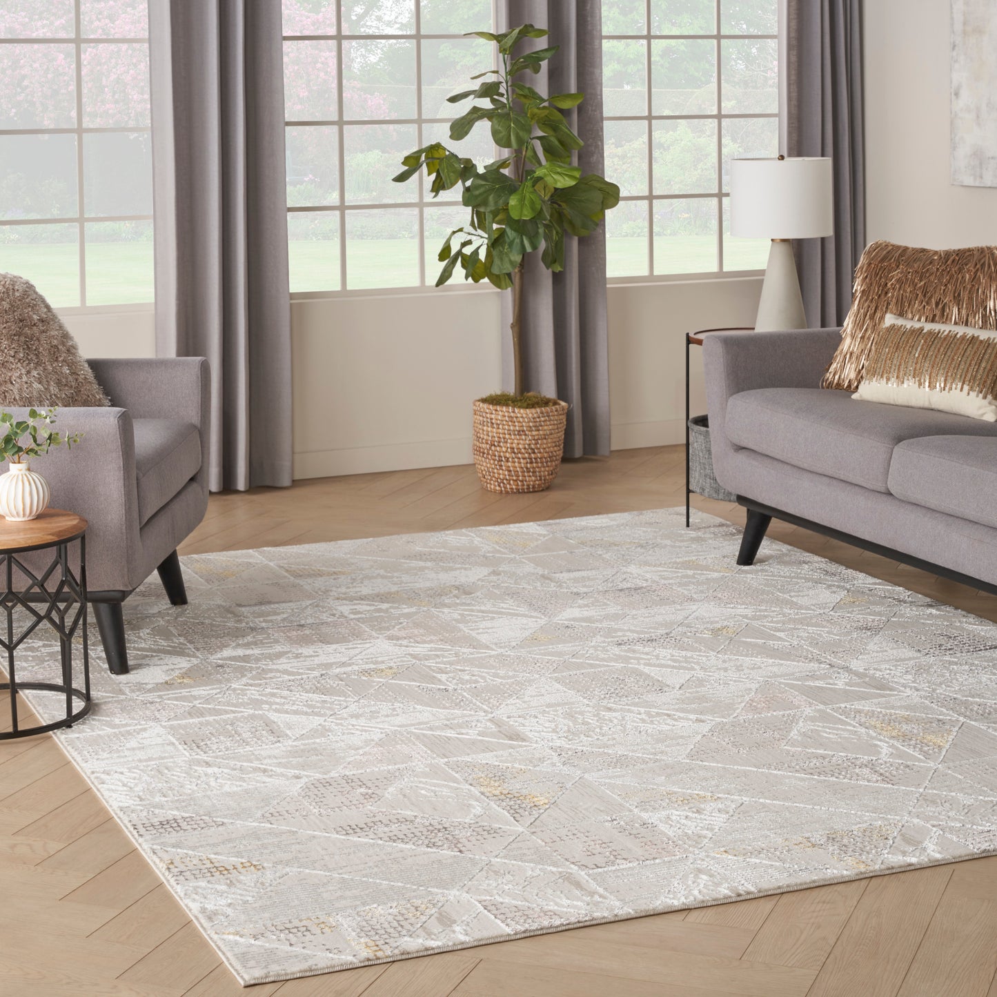 Nourison Home Glitz  Ivory Multicolor  Contemporary