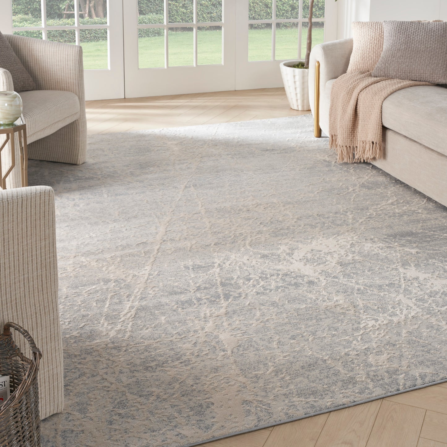 Nourison Home Exhale  Ivory Grey  Contemporary